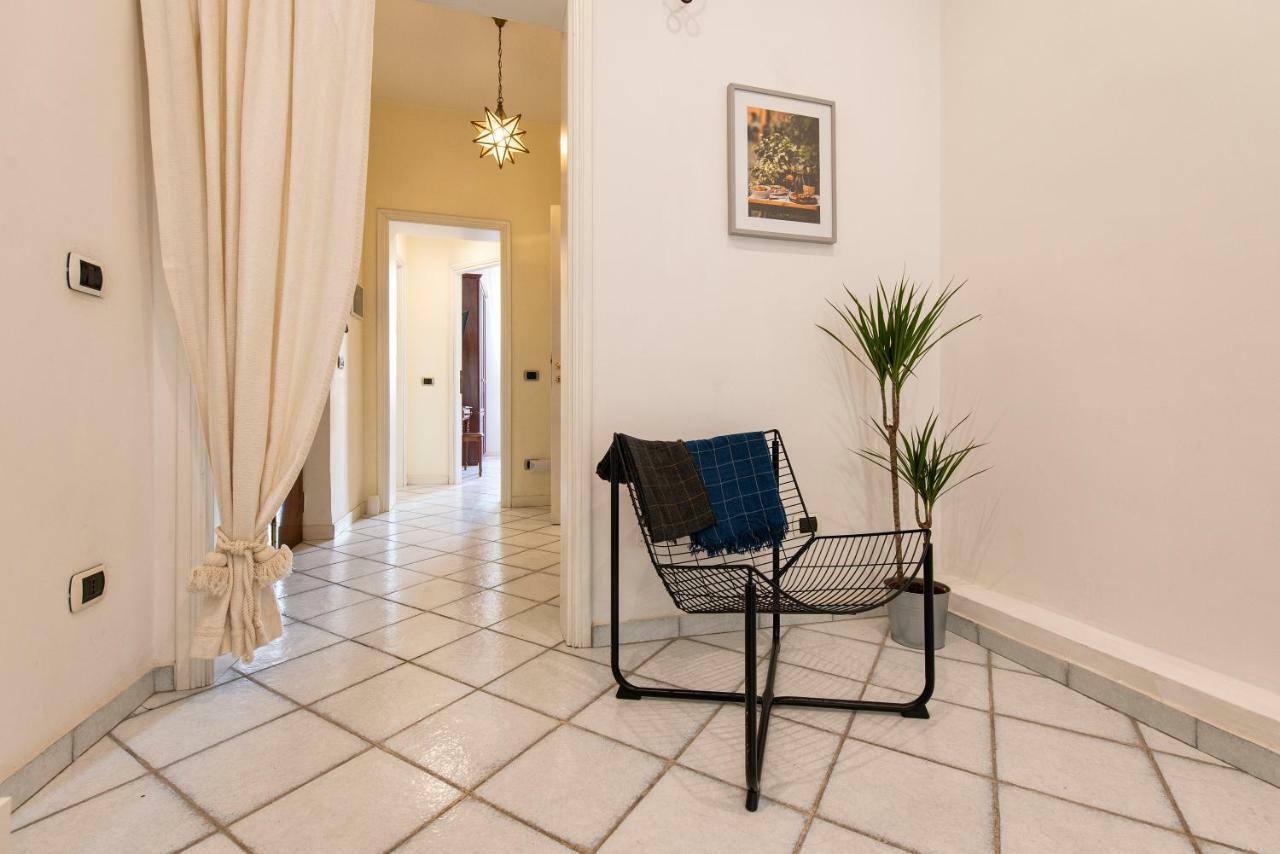 Bluenine Apartment Rom